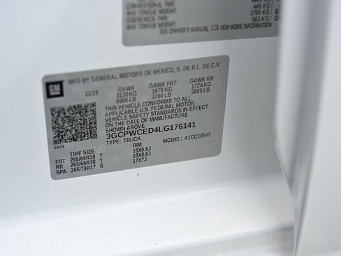 Used 2020 Chevrolet Silverado 1500 LT image 30