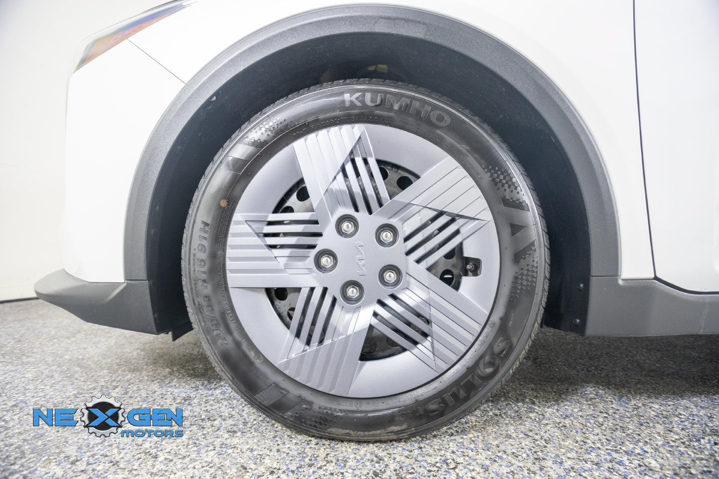 Used 2025 Kia K4 FWD image 41