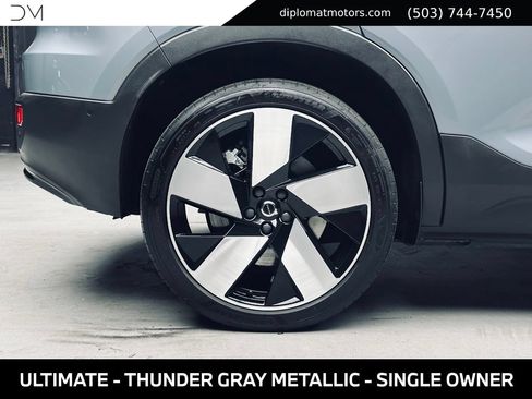 Used 2023 Volvo XC40 Recharge Ultimate w/ Protection Package Premier AWD/4WD image 40