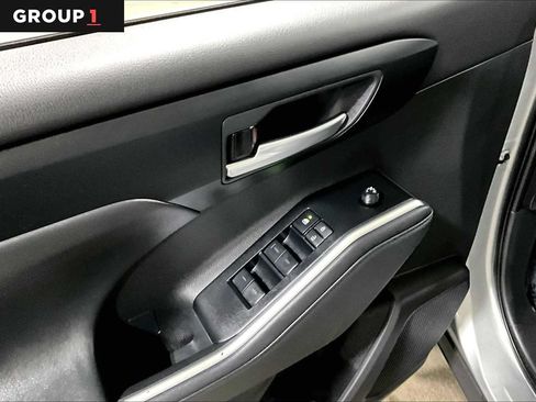 Certified 2025 Toyota Highlander XLE AWD/4WD image 36