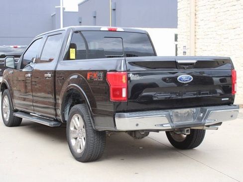 Used 2020 Ford F150 Lariat image 3