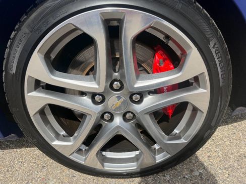 Used 2017 Chevrolet SS image 41