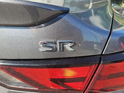 Used 2021 Nissan Sentra SR w/ Lighting Package image 11