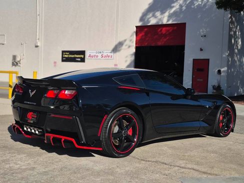 Used 2014 Chevrolet Corvette Stingray Coupe image 10