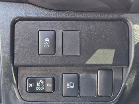 Used 2021 Toyota Tacoma SR w/ SR Convenience Package RWD image 16