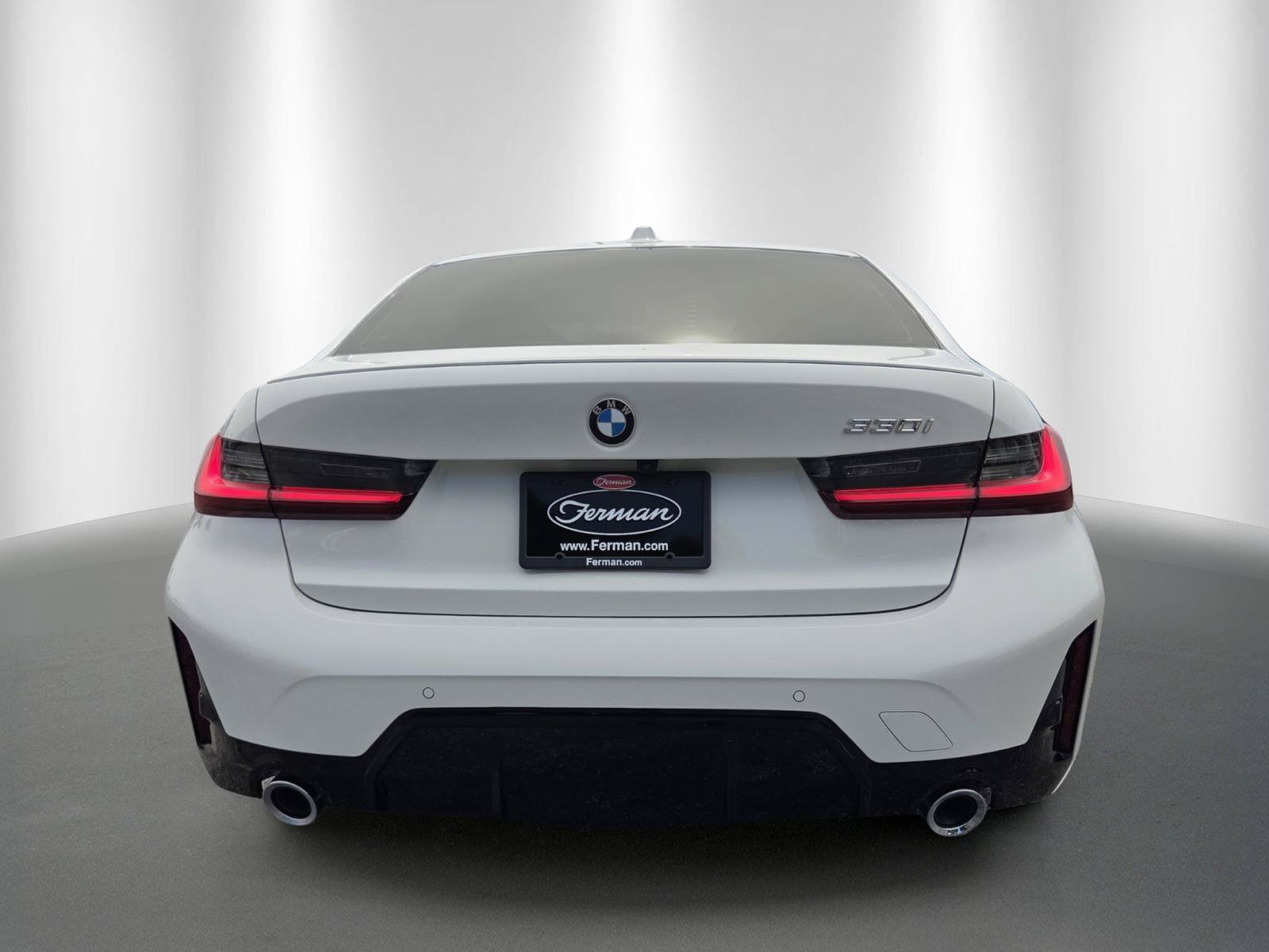 New 2026 BMW 330i Sedan w/ M Sport Package RWD image 6