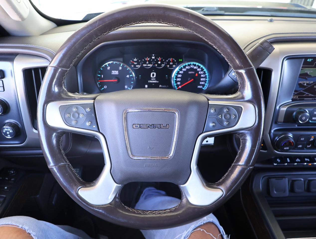 Used 2019 GMC Sierra 2500 Denali w/ Duramax Plus Package AWD/4WD image 52