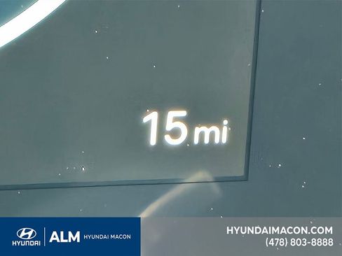 New 2025 Hyundai Tucson Limited image 32