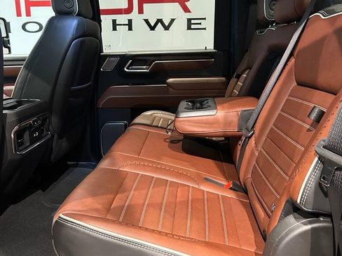 Used 2025 GMC Sierra 2500 Denali Ultimate AWD/4WD image 29