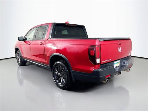 Used 2021 Honda Ridgeline Sport image 7
