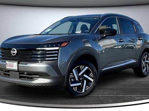 New 2026 Nissan Kicks SV image 2