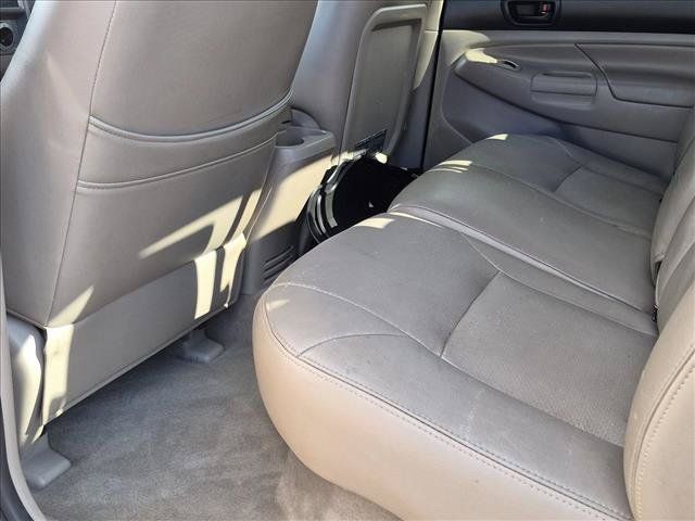 Used 2005 Toyota Tacoma PreRunner RWD image 22