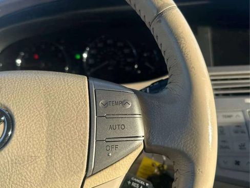 Used 2006 Toyota Avalon Touring FWD image 29