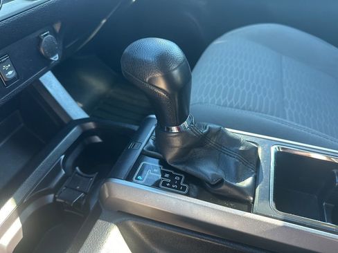 Used 2017 Toyota Tacoma SR5 image 26