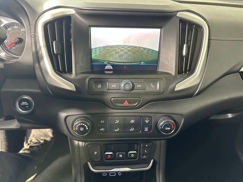 Used 2021 GMC Terrain SLE image 22