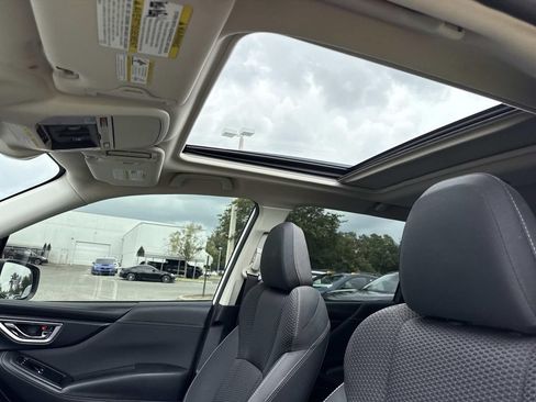 Used 2019 Subaru Forester Premium AWD/4WD image 27
