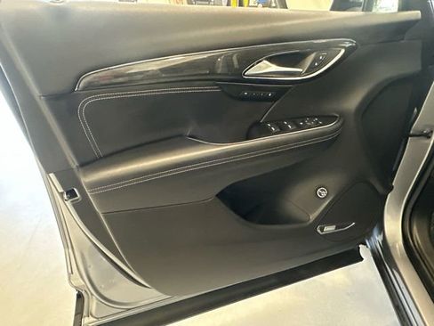 Used 2022 Buick Envision Essence w/ Technology Package I AWD/4WD image 35