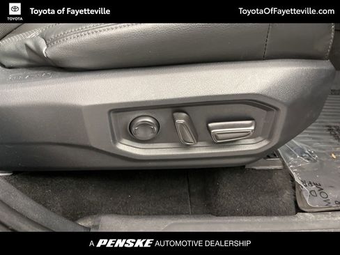 Used 2022 Toyota Tundra SR5 image 11