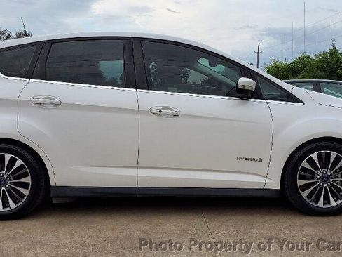 Used 2018 Ford C-MAX Titanium w/ Equipment Group 301A image 9
