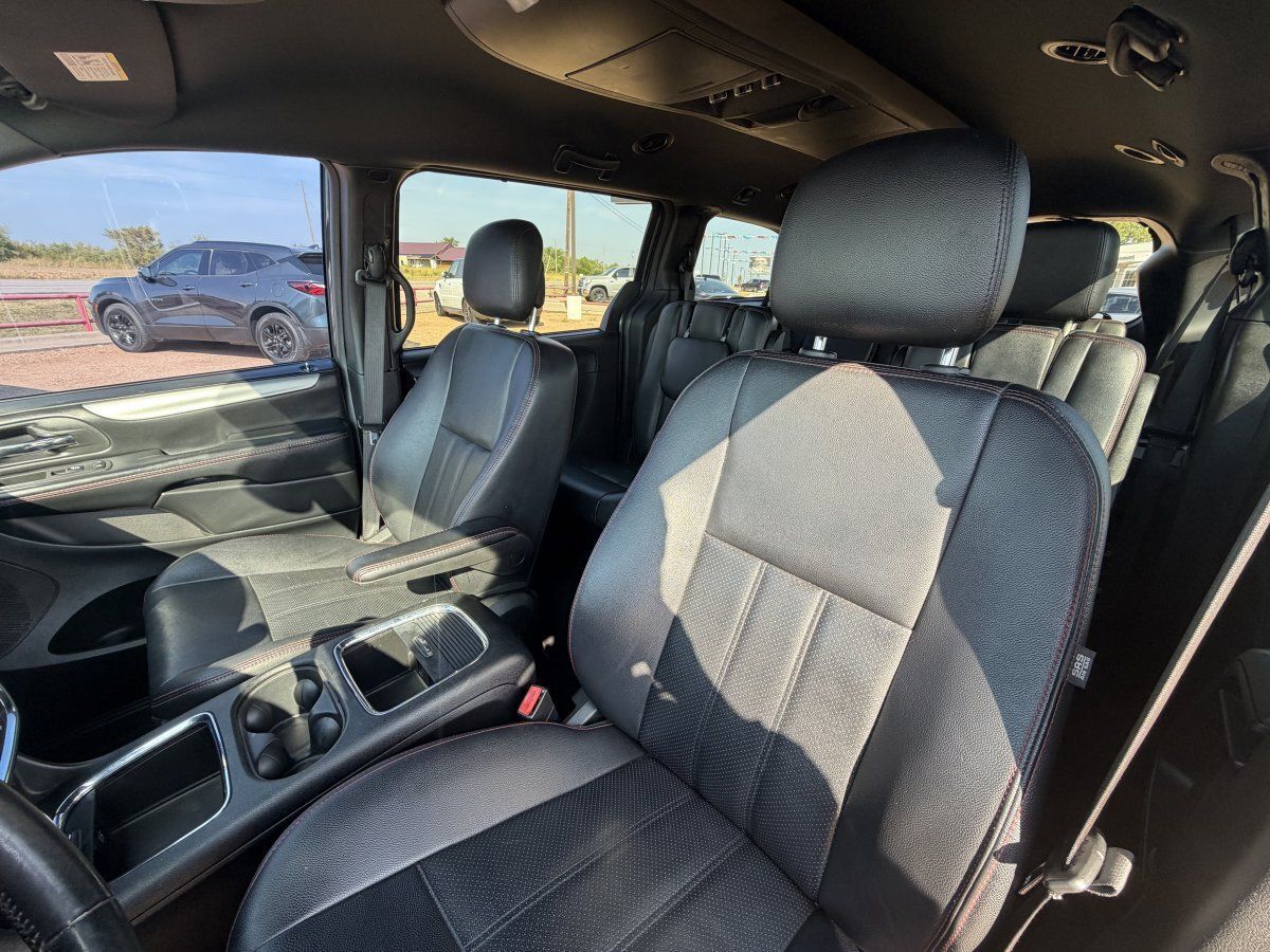 Used 2019 Dodge Grand Caravan GT FWD image 10