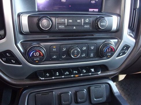 Used 2015 GMC Sierra 3500 SLT w/ Duramax Plus Package image 23