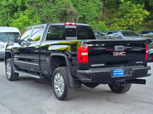 Used 2019 GMC Sierra 2500 Denali AWD/4WD image 5