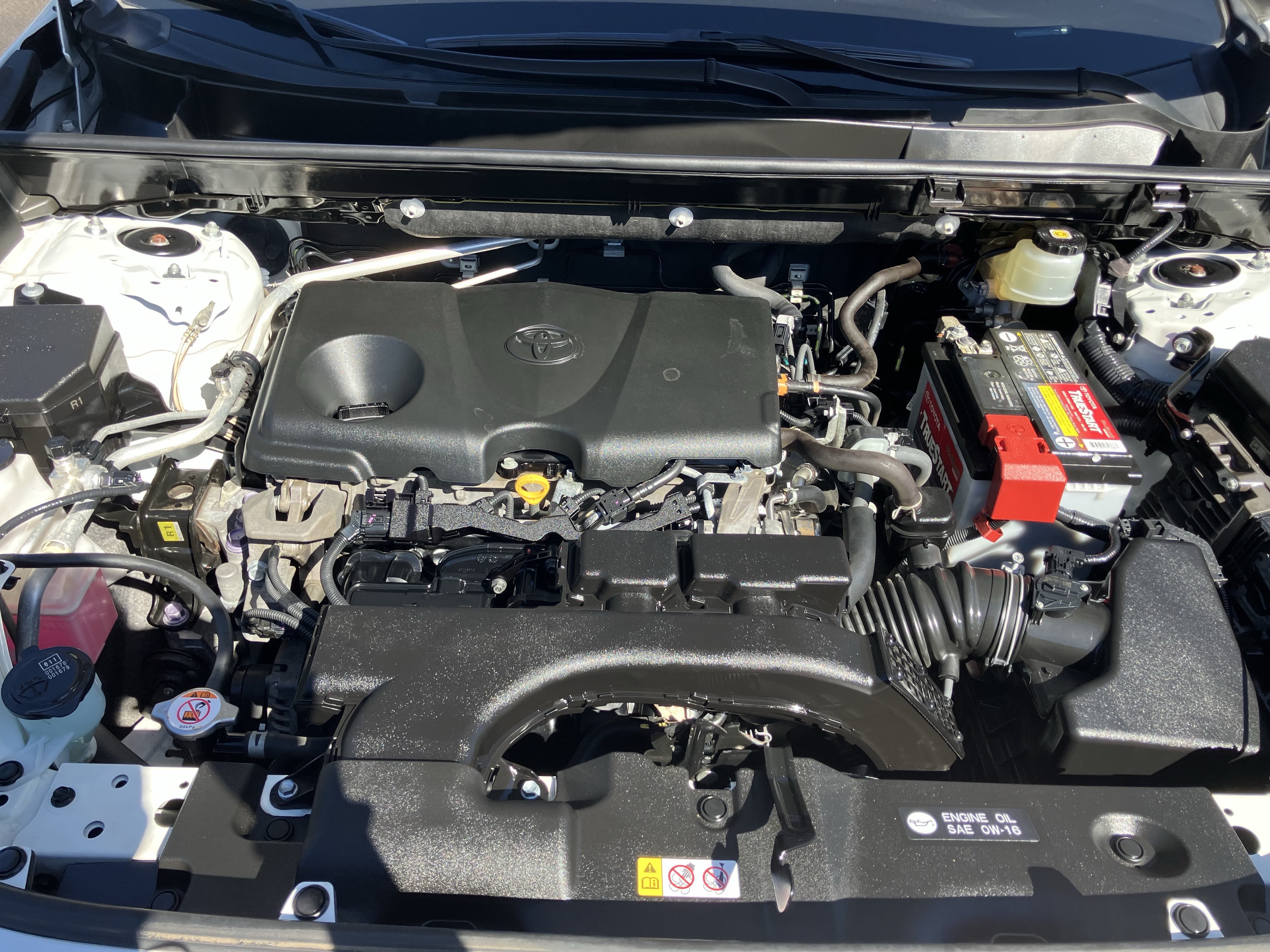 Used 2019 Toyota RAV4 XLE w/ Convenience Package FWD image 37