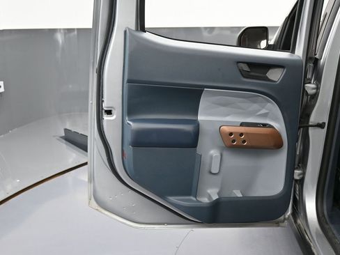 Used 2022 Ford Maverick Lariat w/ Lariat Luxury Package image 38