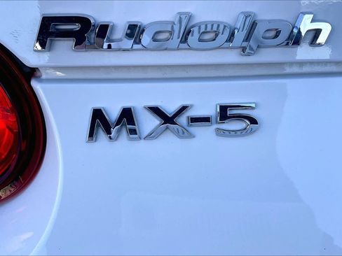 Used 2020 MAZDA MX-5 Miata RF Club w/ Appearance Package image 28