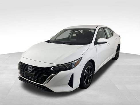 Used 2024 Nissan Sentra SV FWD image 3