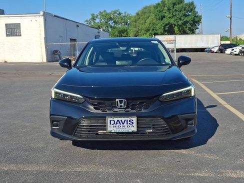 Certified 2024 Honda Civic EX-L image 2