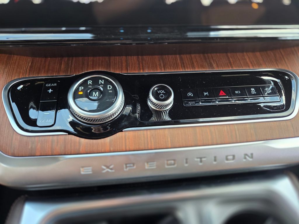 New 2027 Ford Expedition King Ranch AWD/4WD image 30
