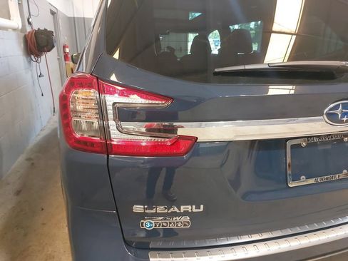 Used 2023 Subaru Ascent Touring AWD/4WD image 36