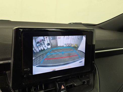 Used 2023 Toyota Corolla SE image 18
