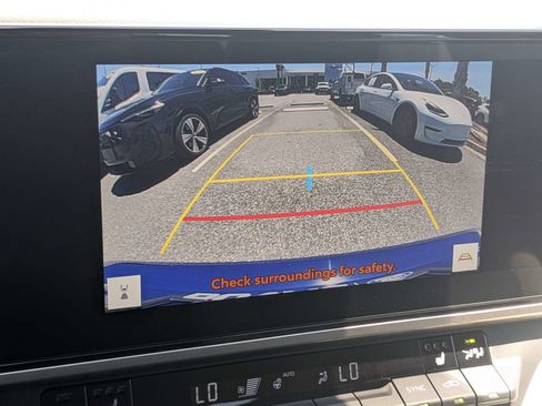 Used 2026 Toyota Camry XLE FWD image 21