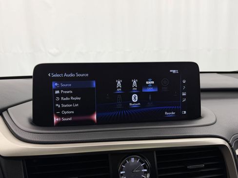 Used 2022 Lexus RX 350L Premium image 23