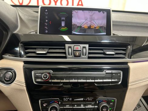 Used 2022 BMW X1 xDrive28i w/ Convenience Package AWD/4WD image 30