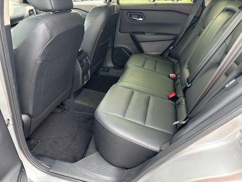Used 2023 Nissan Rogue SV w/ SV Premium B Package AWD/4WD image 20