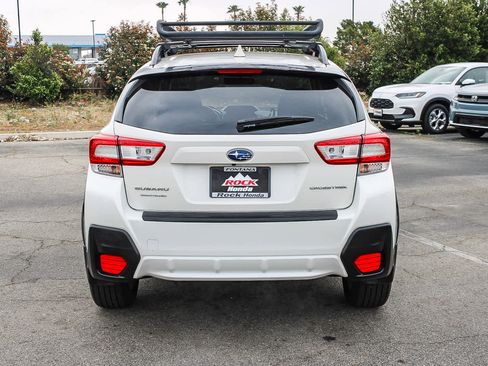 Used 2022 Volkswagen Taos SE w/ Panoramic Sunroof Package image 34