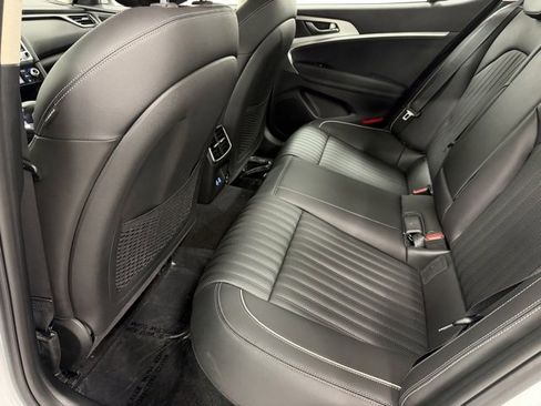 New 2026 Genesis G70 2.5T Prestige image 23