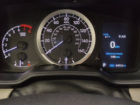 Used 2022 Toyota Corolla LE FWD image 23