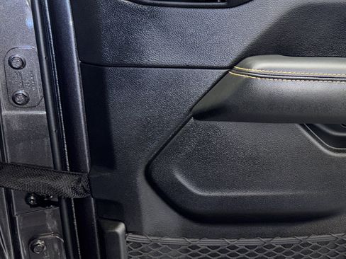 New 2025 Jeep Wrangler Sahara AWD/4WD image 29