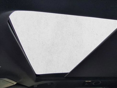 Used 2024 Ford Explorer ST-Line w/ Class IV Trailer Tow Package image 16