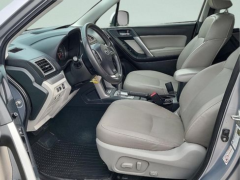 Used 2016 Subaru Forester 2.5i Limited w/ Popular Package #2 AWD/4WD image 13