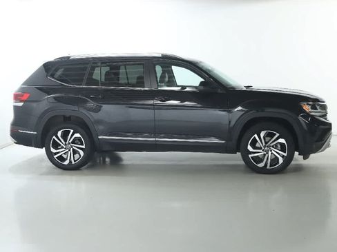Certified 2023 Volkswagen Atlas SEL AWD/4WD image 11