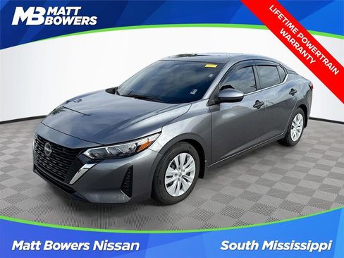 Used 2025 Nissan Sentra S FWD image 1