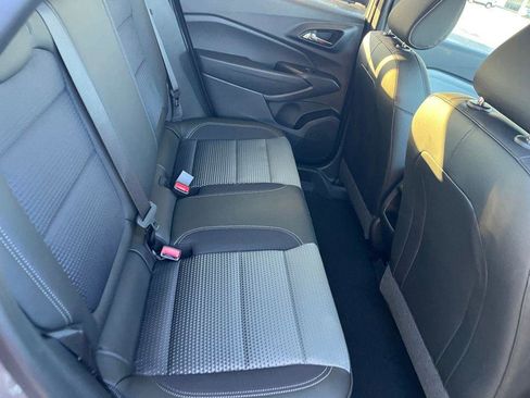 New 2026 Chevrolet Trax LT w/ LT Convenience Package image 25