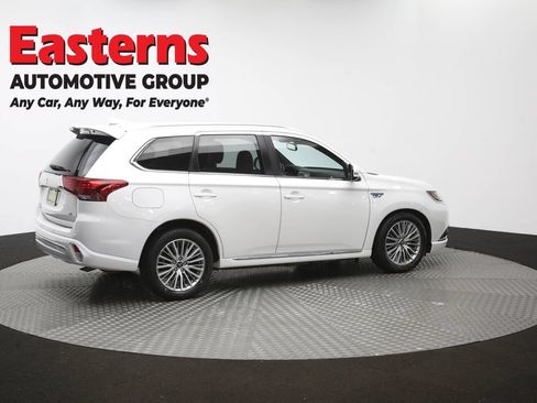Used 2020 Mitsubishi Outlander SEL AWD/4WD image 42