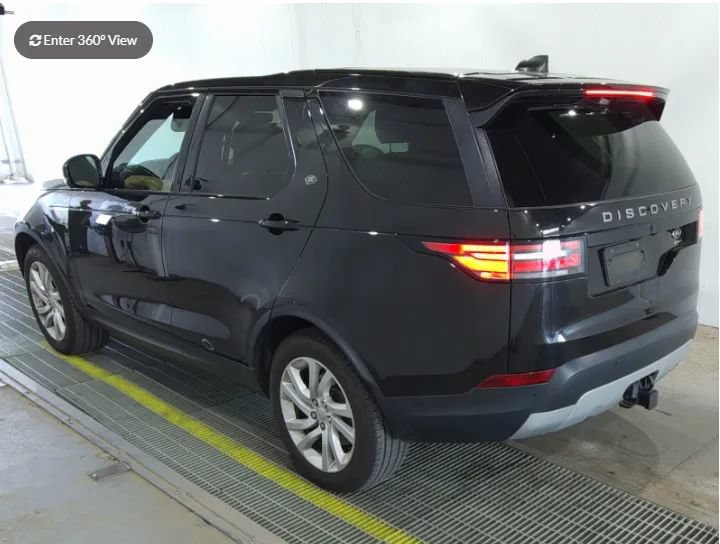Used 2017 Land Rover Discovery HSE AWD/4WD image 3
