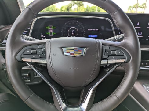 Used 2024 Cadillac Escalade ESV Sport Platinum w/ LPO, ONYX Package AWD/4WD image 30
